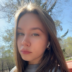 Надежда Ильина | Сетка — социальная сеть от hh.ru