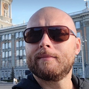 Александр Серебров