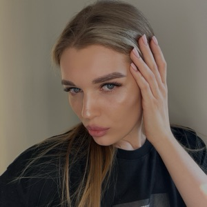 Алина Токалова