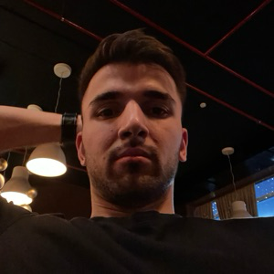 Рустам Раджабов