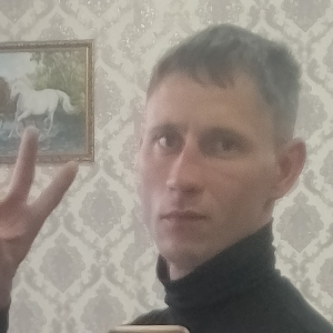 Роман Гоман