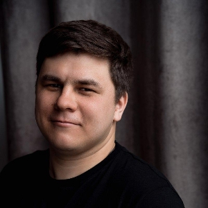 Роман Машин