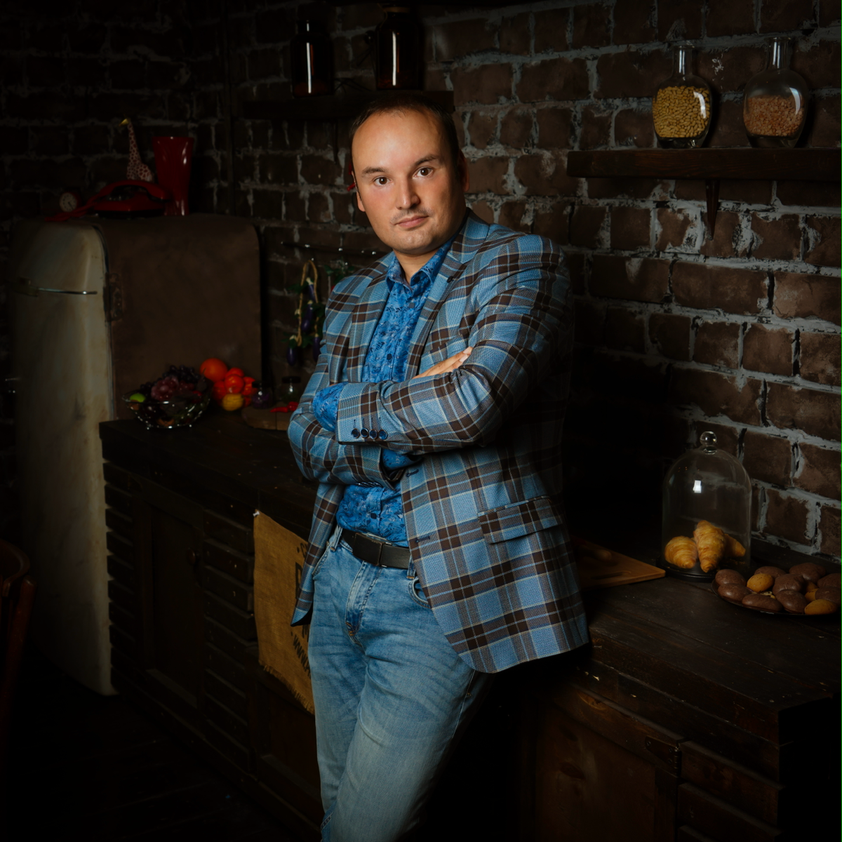 ЗАЧЕМ? Зачем разбираться в финансах, формировать портфель и создавать дополнительные источники дохода?
По фин законам необходимо сформировать 3 задачи:
1 | Сетка — социальная сеть от hh.ru