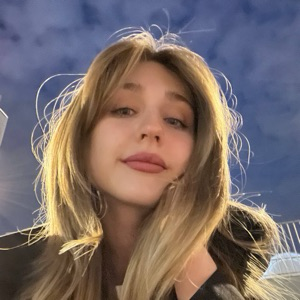 Алена Павлова