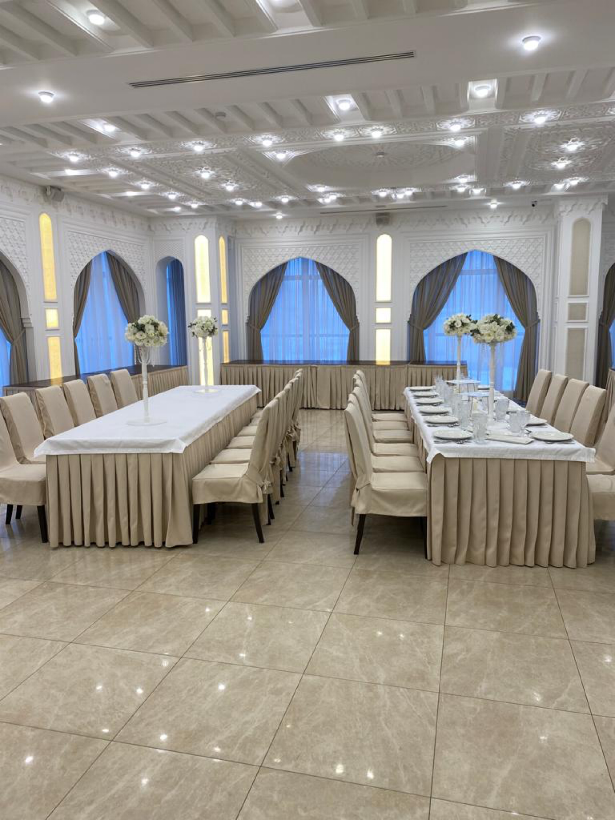 Ткань и пошив для HoReCa и Event.
Рад приветствовать Вас коллеги, я занимаюсь поставками европейских тканей Италии, Испании и Турции, а также столовым и интерьерным пошивом для предприятий | Сетка — социальная сеть от hh.ru