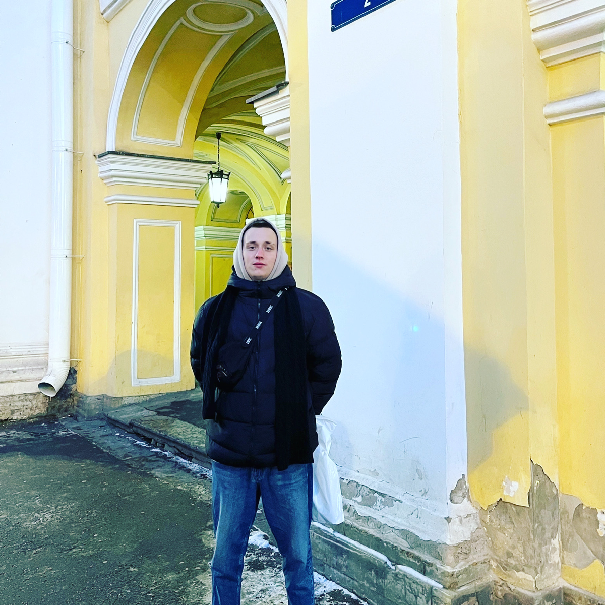 Андрей Комаров