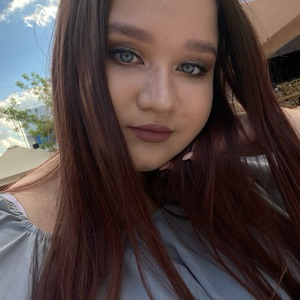 Алёна Самойлова | Сетка — социальная сеть от hh.ru