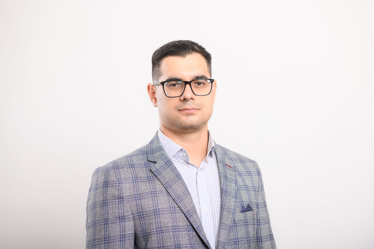 Денис Михеев