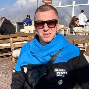 Антон Курносов