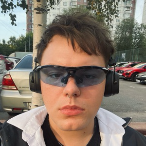 Vladislav Alisov | Сетка — социальная сеть от hh.ru