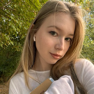 Александра Александрова