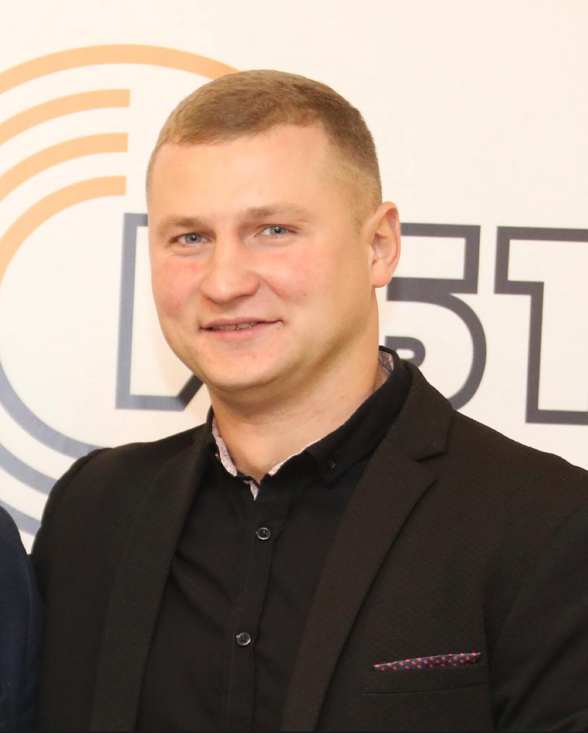 Денис Курмышев