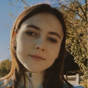 Ксения Дроздова
