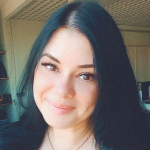 Алена Набокова