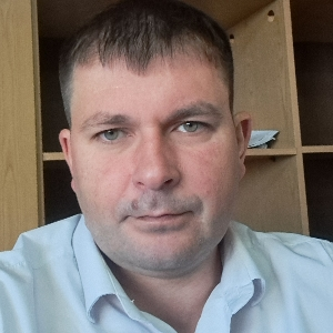 Артем Бобровский