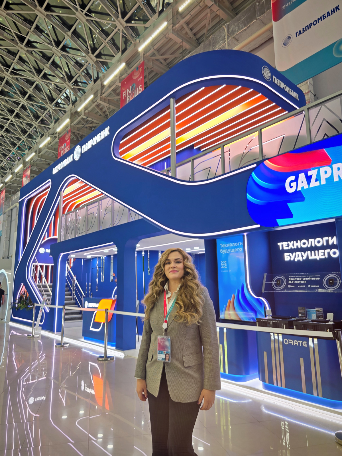 Главное финтех-событие года – FINNOPIS 2024! Очень Рада, что мы с командой FIS смогли его посетить!
На форуме общались как с представителями российских, так и зарубежных банков | Сетка — социальная сеть от hh.ru