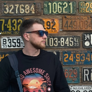 Игорь Галяев