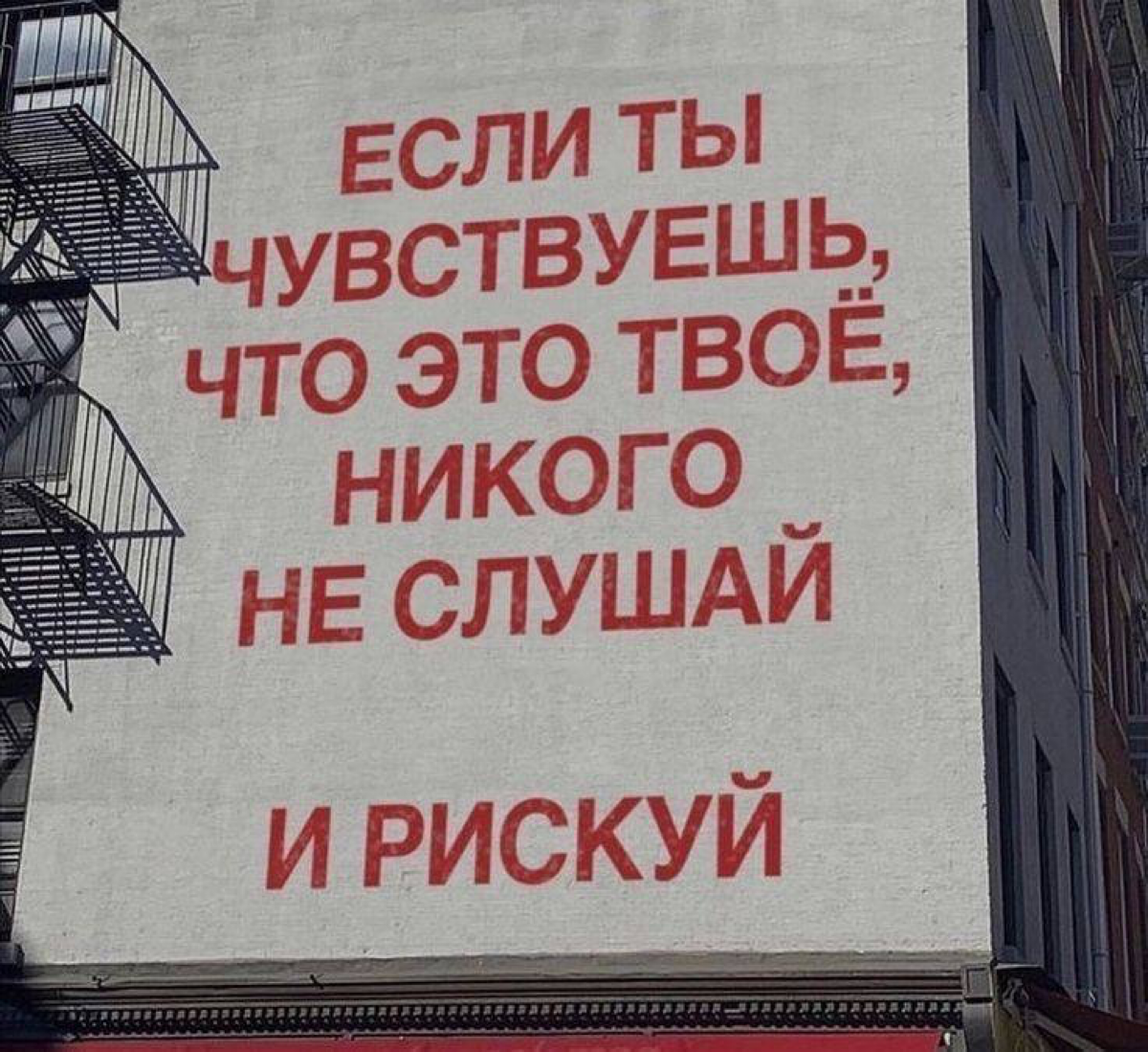 Здравствуйте!
Когда говоришь: «Здравствуйте!», всегда хочется улыбнуться. А ещё хочется увидеть улыбку в ответ.
Поэтому! Давайте познакомимся!
Для меня это новая площадка | Сетка — социальная сеть от hh.ru