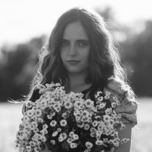 Анастасия Власенкова