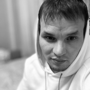 Сергей Полежаев