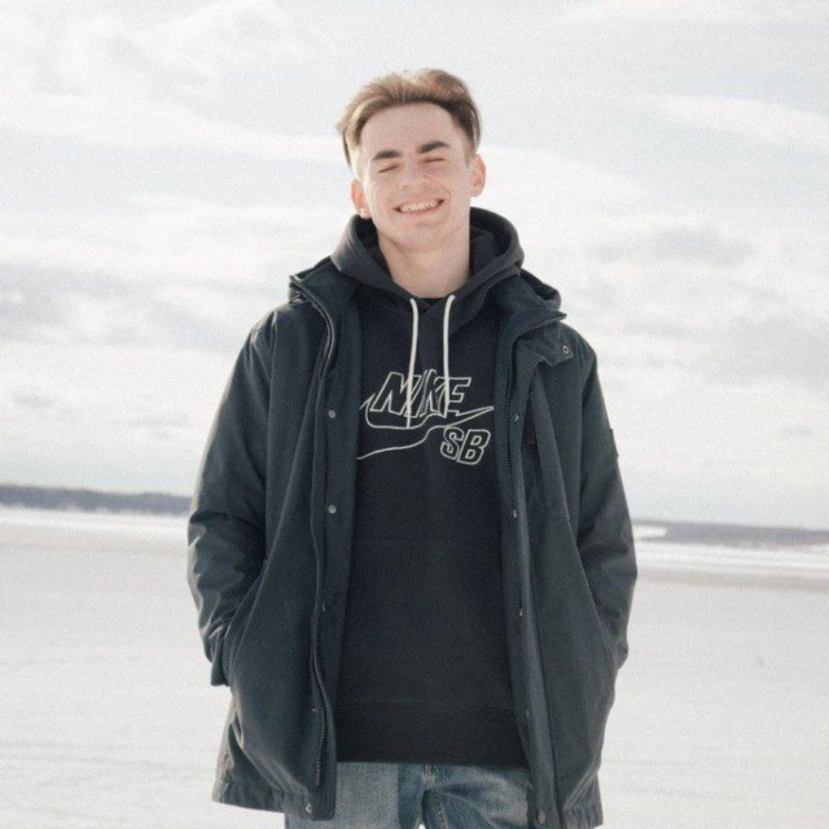 Dmitry Zubarev | Сетка — социальная сеть от hh.ru