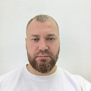 Вячеслав Казаков