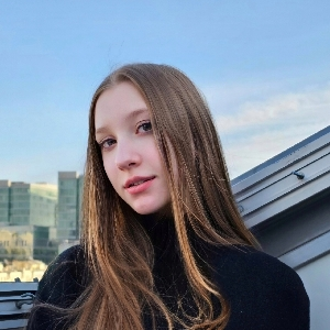 Евгения Степанова