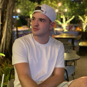 Игорь Нелидов