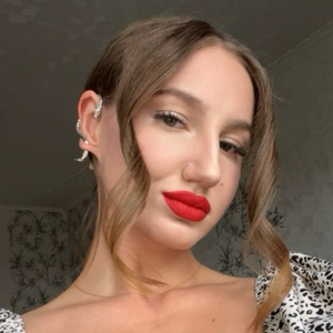 Анна Алексеевна