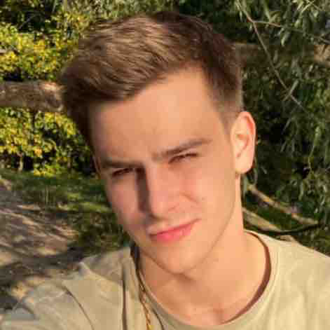 Yaroslav Kulakowski | Сетка — социальная сеть от hh.ru