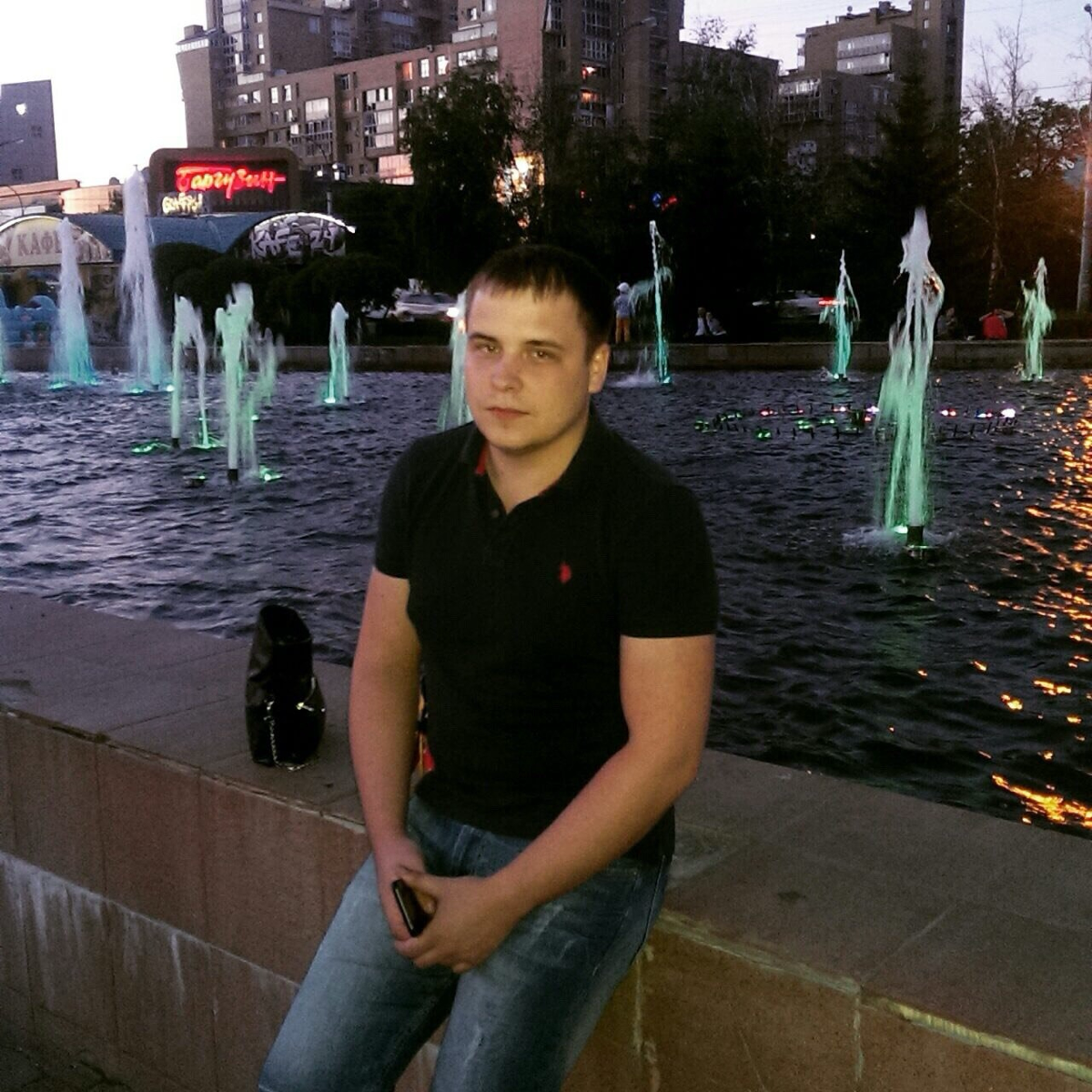 Владислав Семёнычев