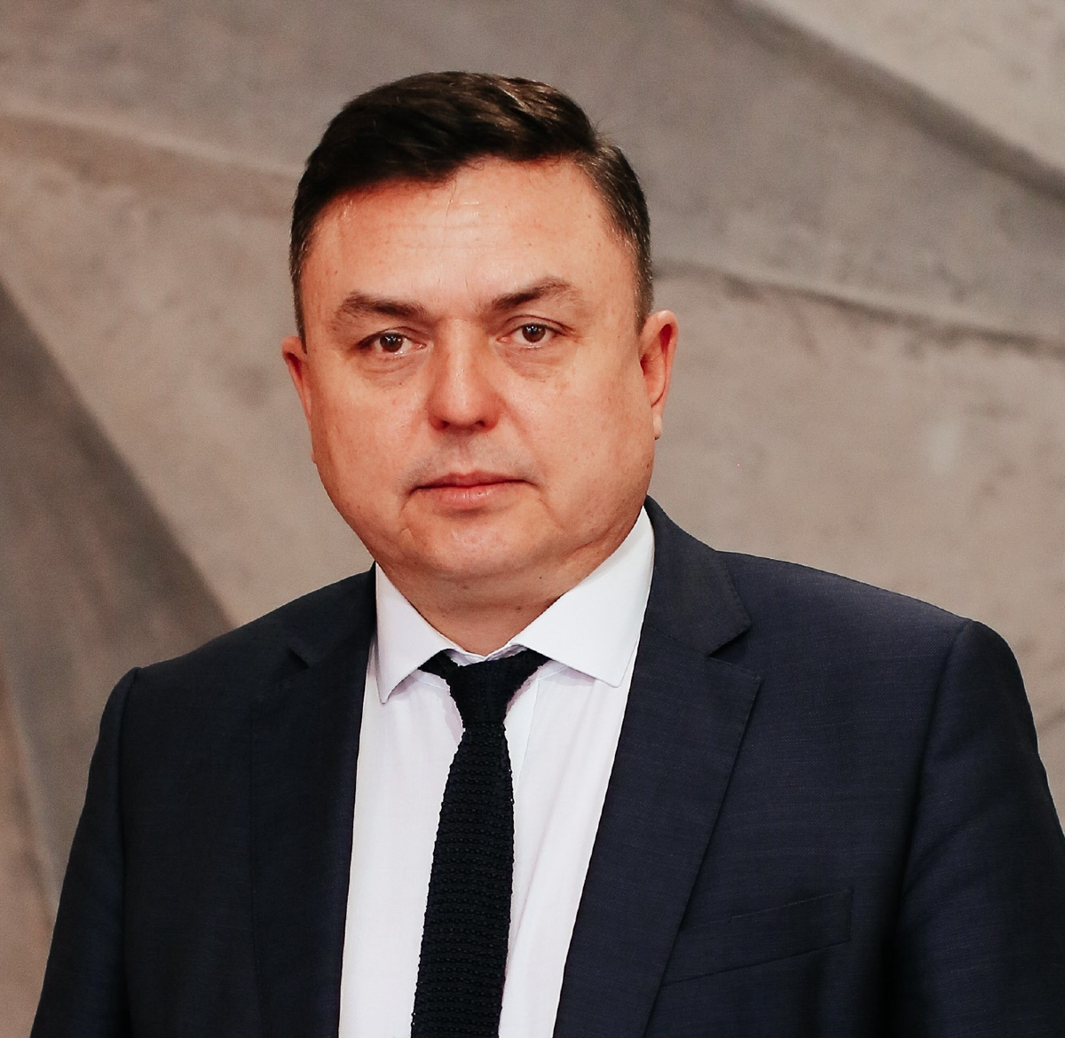 Андрей Никифоров