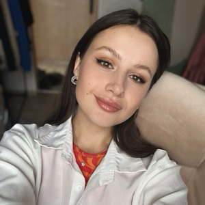 Карина Турова