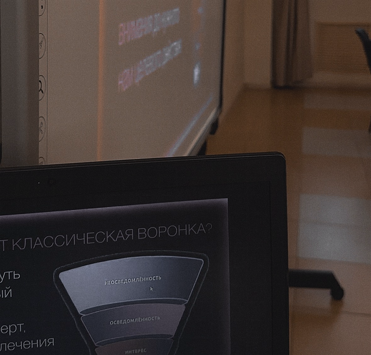 Я еще и педагог!
(Нет)
В августе я стала спикером на профильной инженерной смене для ребят 8-9 классов, и это был классный, хоть и сложный опыт | Сетка — социальная сеть от hh.ru