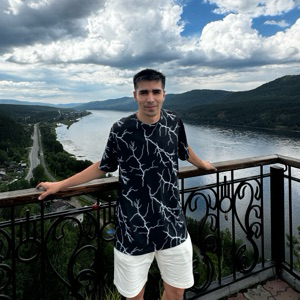 Дмитрий Семенников
