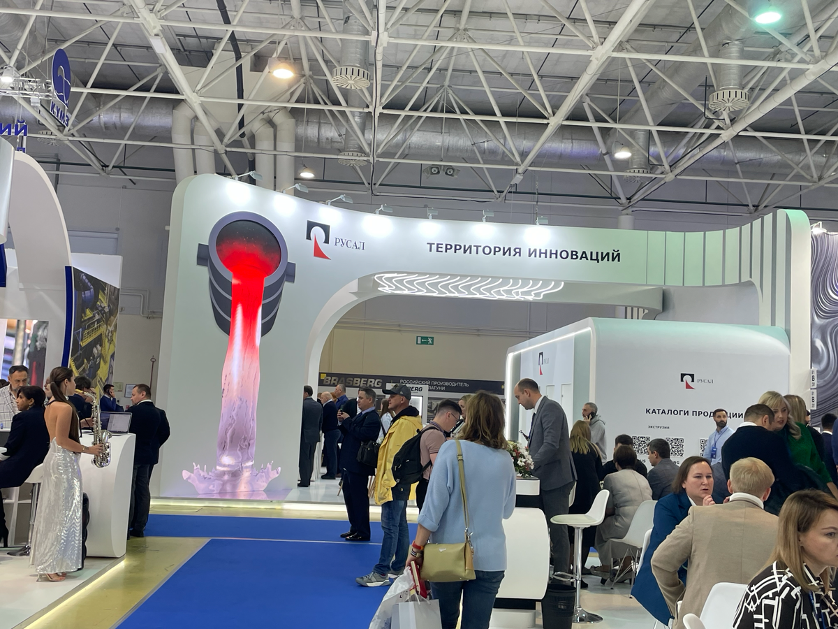 Крупнейшая выставка промышленной металлургии в Экспоцентре
Огромное количество людей, новые контакты, контракты, зависит от того, кто за чем пожаловал🤓 | Сетка — социальная сеть от hh.ru