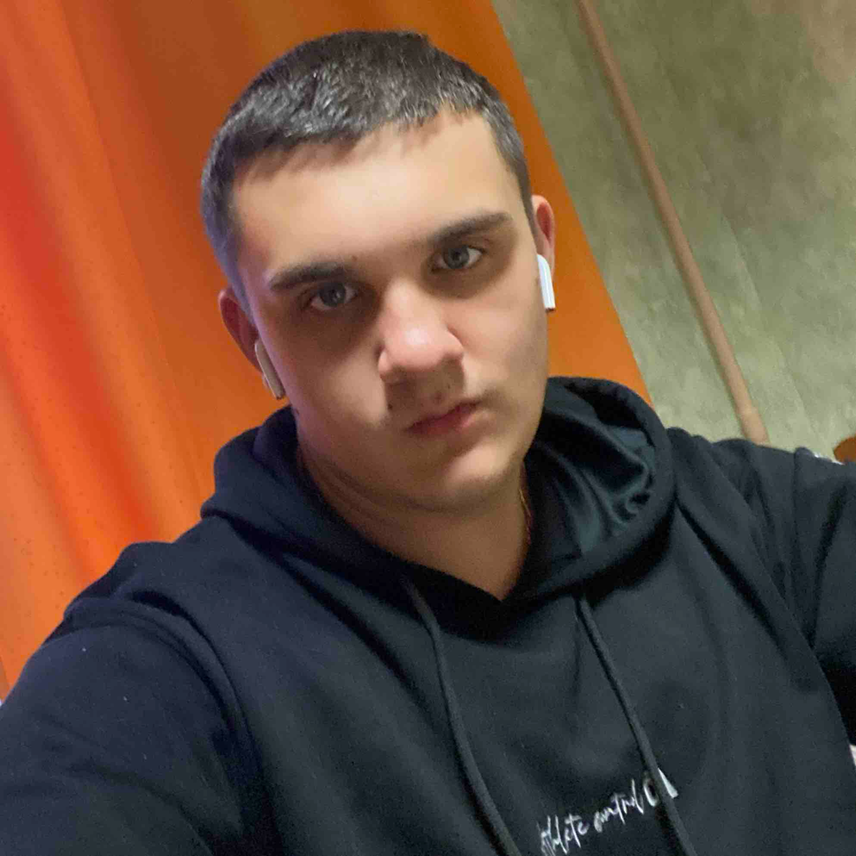 Александр Кузнецов