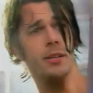 почему футболка сухая