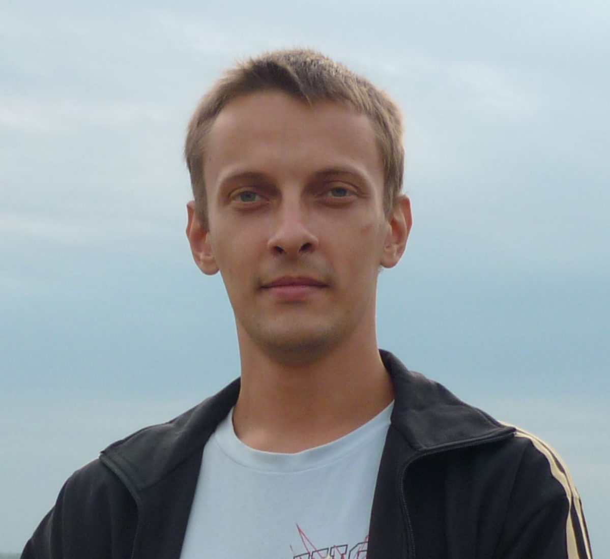 Андрей Бахарев