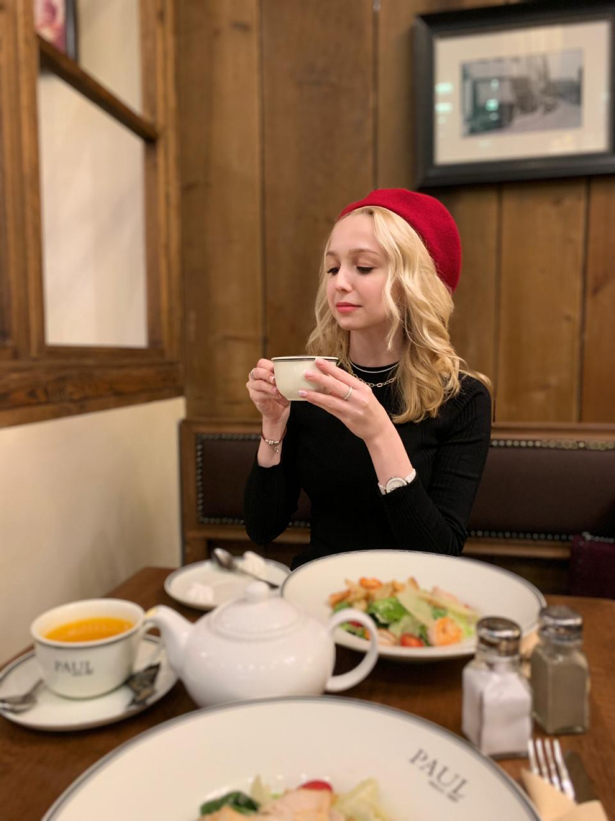 Виктория Грибкова | Сетка — социальная сеть от hh.ru