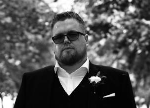 Александр Гуськов