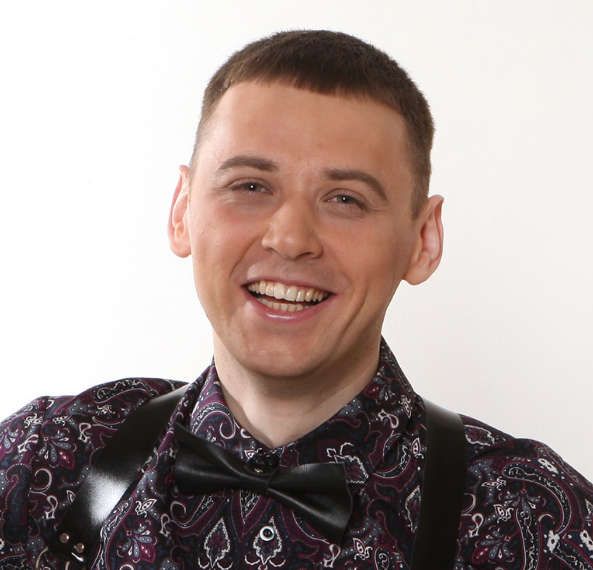 Мужчинанареченияроман Маркет