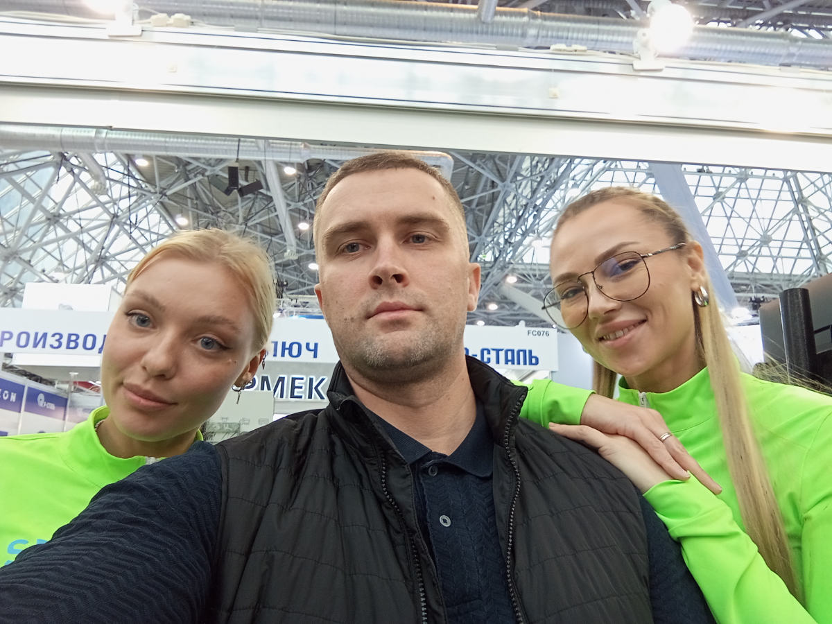 Посетил сегодня выставку Металл-Экспо в Экспоцентре. Очень прикольно, познакомился с множеством современных отечественных заводов-изготовителей. | Сетка — социальная сеть от hh.ru