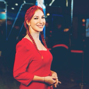 Юлия Сакира