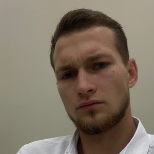 Андрей Ушаков
