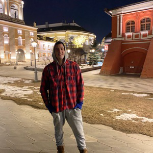 Виталий Белан | Сетка — социальная сеть от hh.ru