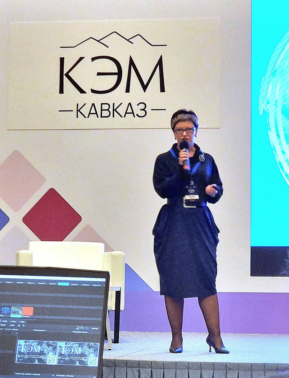 Вчера прошел КЭМ.КАВКАЗ в Минводах, где я выступала с темой "Бренд врача и бренд клиники: партнерство, возможности и риски" | Сетка — социальная сеть от hh.ru