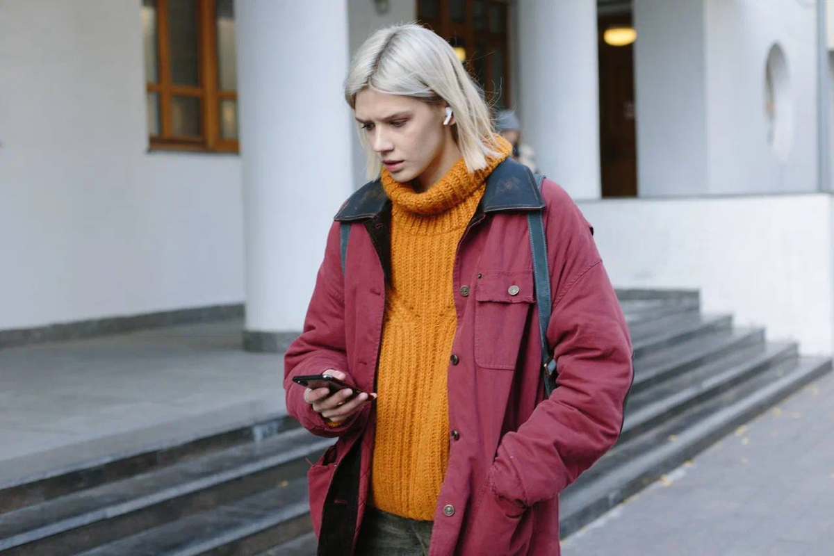 И снова проекты об акутальном — стартовали съемки психологического триллера под названием «Фейк» с Анастасией Красовской в главной роли | Сетка — социальная сеть от hh.ru