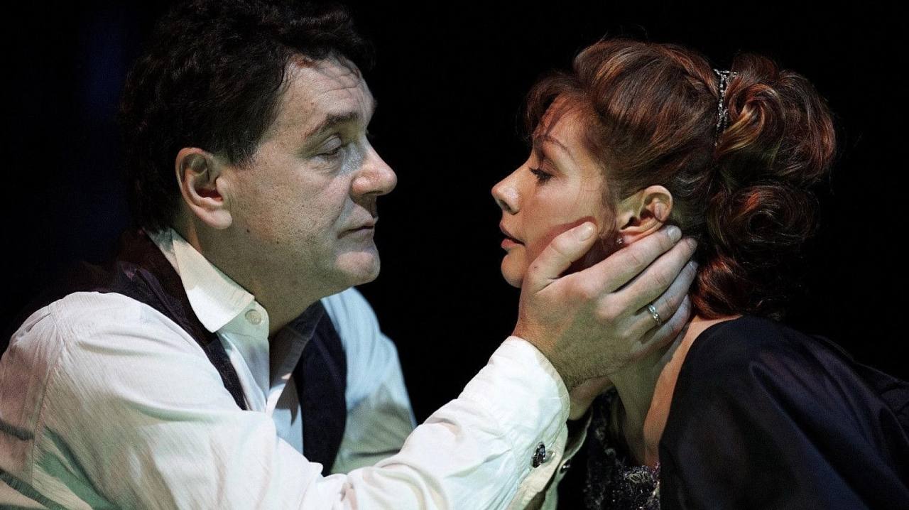 🎭 Бесплатный просмотр спектакля «Пигмалион»
13 ноября в 19:00
По знаменитой пьесе Бернарда Шоу про простую цветочницу, которая сталкивается с миром высшего общества⏭️Вход свободный, необходима регистр... | Сетка — социальная сеть от hh.ru