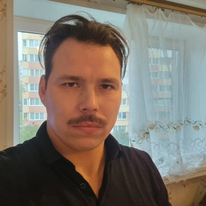 Дмитрий Жданов